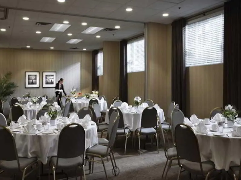 Best Western Plus Vancouver Airport Hotel